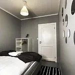 Middle Of The Town Stavanger Bnb -Billiard And Sauna At Bertis Apartment 15